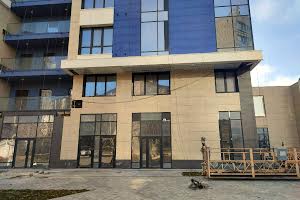 комерційна за адресою Звіринецька вул., 72