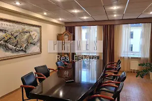 комерційна за адресою Степана Ковніра вул. (Ластовського), 5