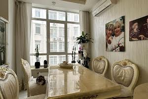 квартира по адресу Французский бульв., 22/2