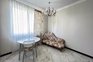 квартира по адресу Генуэзская ул., 5