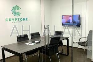 комерційна за адресою Кловський узвіз, 7a