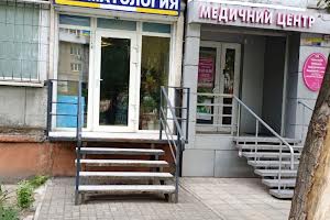 коммерческая по адресу Калиновая ул., 70