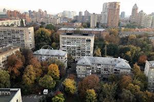 комерційна за адресою Кловський узвіз, 7