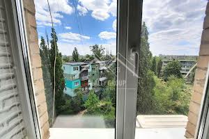 квартира за адресою Федора Караманиць вул. (Ватутіна), 80