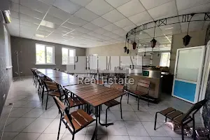 коммерческая по адресу Лауреатская ул., 8