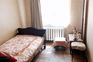 квартира за адресою Героїв Крут вул. (Валентини Терешкової), 46