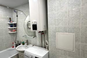 квартира за адресою Холодногірська пл., 4