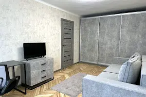 квартира за адресою Слобожанський просп. (Газети 