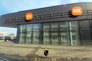 комерційна за адресою Ламана вул., 2