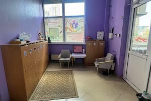 комерційна за адресою Середньофонтанська вул., 19-А