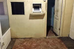 коммерческая по адресу Строителей ул., 34