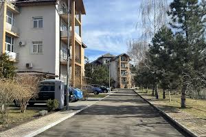 квартира за адресою Озерна вул., 1