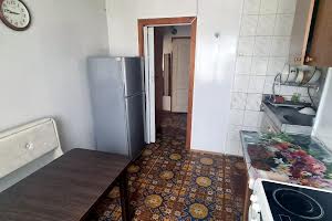 квартира за адресою Юрія Кондратюка вул. (Комунарівська), 28