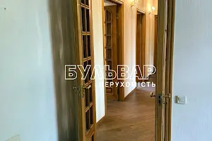 квартира за адресою Незалежності просп. (Правди), 7