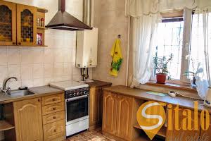 будинок за адресою Великолузька вул., 303