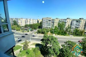 квартира за адресою Героїв просп., 32