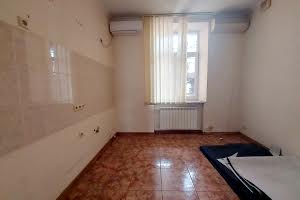 комерційна за адресою Київ, Інститутська вул., 24/7