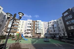 квартира за адресою Бориса Гмирі вул., 11-А