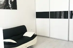 квартира за адресою Академіка Сахарова вул., 3А