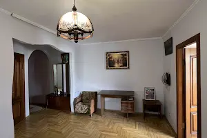 квартира за адресою Привокзальний майдан пл., 9
