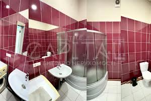 комерційна за адресою Кожум'яцька вул., 20-Г