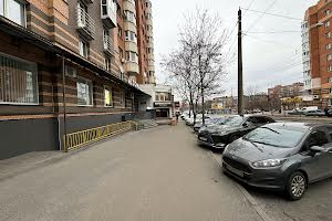 коммерческая по адресу Небесной Сотни ул. (Ленина), 61