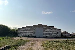 коммерческая по адресу Олимпийская ул., 1а