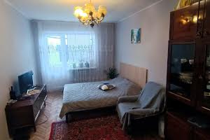 квартира за адресою Небесної Сотні вул. (Івана Стасюка), 1-А