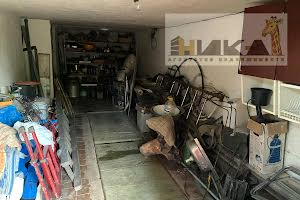 будинок за адресою центральна