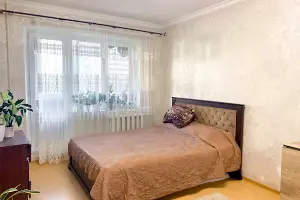 квартира по адресу Кулика і Гудачека ул. (Макарова), 46