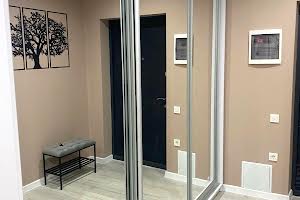 квартира за адресою Жасминова вул., 5б