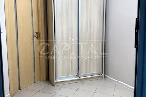 комерційна за адресою Машинобудівників вул., 17