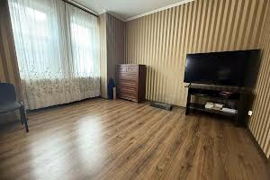квартира за адресою Нагірна вул., 19н