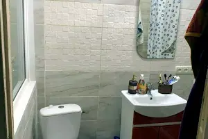 квартира по адресу Центральна, 1
