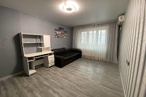 квартира за адресою Тополя-3 вул., 1