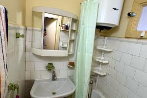 квартира за адресою Євгена Танцюри вул., 64