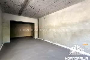 комерційна за адресою Капушанська вул., 170