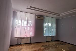 комерційна за адресою Кловський узвіз, 4