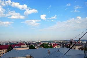 квартира за адресою Степана Бандери просп., 16
