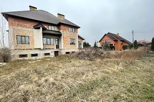 дом по адресу Лугова вулиця