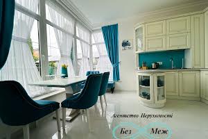 будинок за адресою Харківська вул., 4