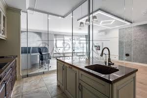 комерційна за адресою Кловський узвіз (Кловський), 7a