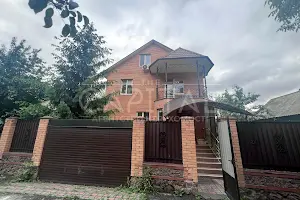 будинок за адресою Купріна вул.