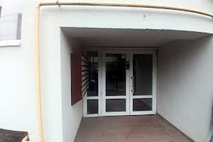 квартира за адресою Космічна вул., 3