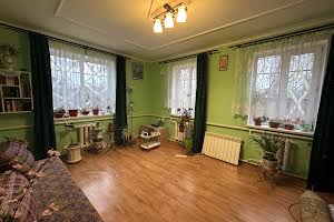 дом по адресу центральна