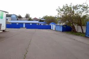 коммерческая по адресу Центральна, 6