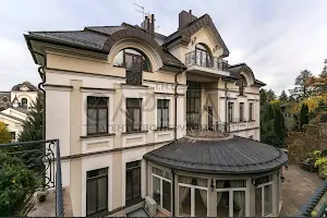 будинок за адресою Київ, Пирятинська вул.