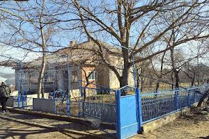 будинок за адресою Шкільна