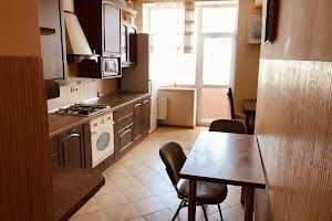 квартира за адресою петлюри, 54а