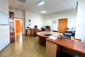 комерційна за адресою Дніпро, Королеви Єлизавети ІІ вул. (Глинки), 1